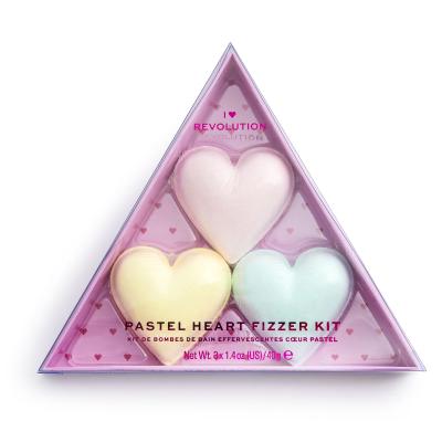 I Heart Revolution Heart Pastel Bath Fizzer Kit Zestaw Bomba do kąpieli w kształcie serca 40 g + Bomba do kąpieli w kształcie serca 40 g Passion Fruit + Bomba do kąpieli w kształcie serca 40 g Lemon