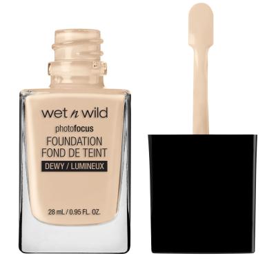 Wet n Wild Photo Focus Dewy Podkład dla kobiet 28 ml Odcień Soft Ivory