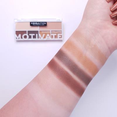 Revolution Relove Colour Play Shadow Palette Cienie do powiek dla kobiet 5,2 g Odcień Motivate