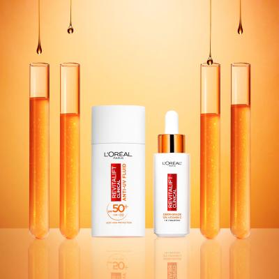 L&#039;Oréal Paris Revitalift Clinical Anti-UV Fluid SPF50+ Krem do twarzy na dzień 50 ml