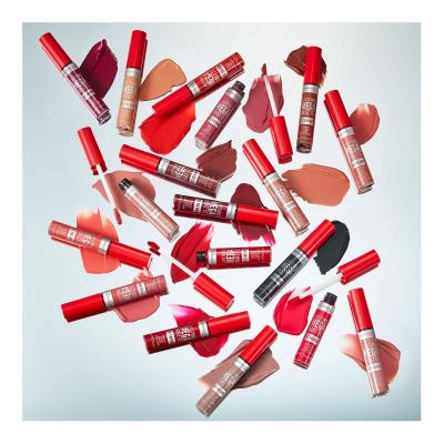 Rimmel London Lasting Mega Matte Liquid Lip Colour Pomadka dla kobiet 7,4 ml Odcień Ruby Passion