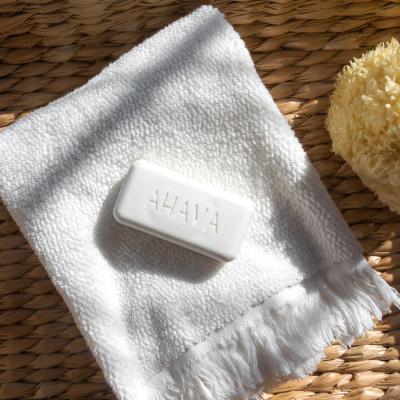 AHAVA Deadsea Salt Moisturizing Salt Soap Duo Mydło w kostce dla kobiet Zestaw