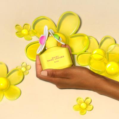 Marc Jacobs Daisy Glow Woda toaletowa dla kobiet 50 ml